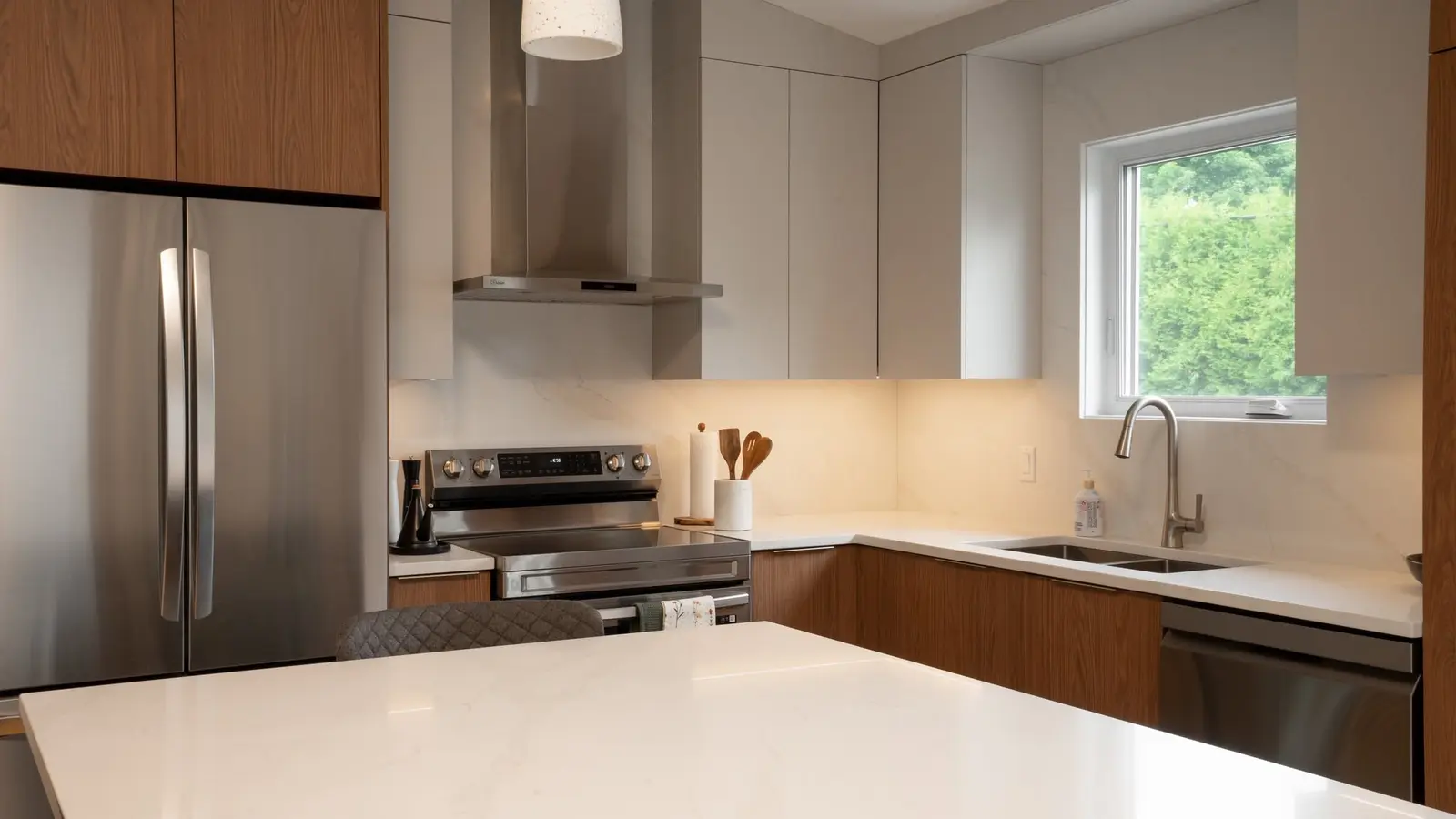 Cuisine haut de gamme rénovée par Gentra Construction